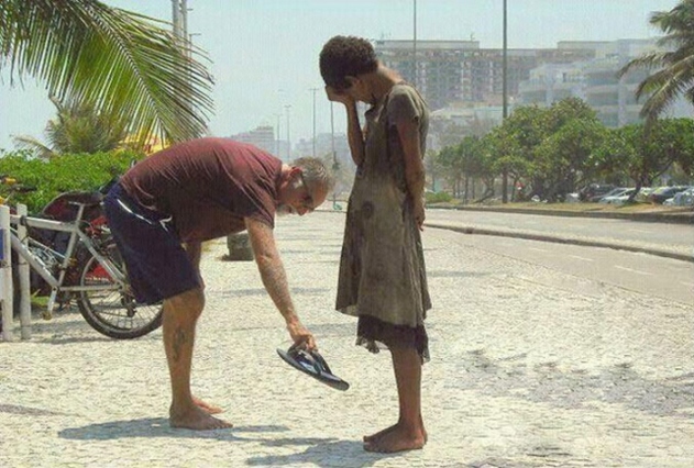 random-acts-of-kindness-shoes-for-the-shoeless.jpg